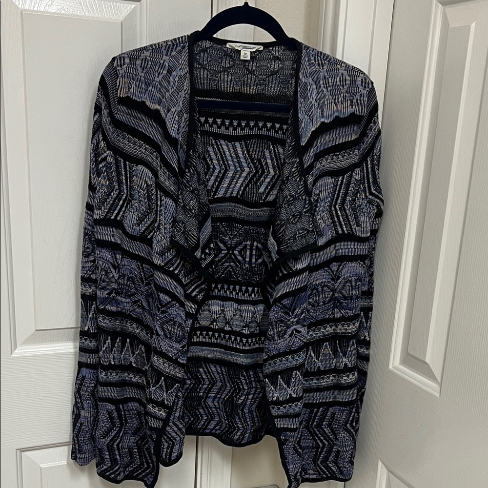 Patterned Black and Gray Women's Sweater lucky Lotus
